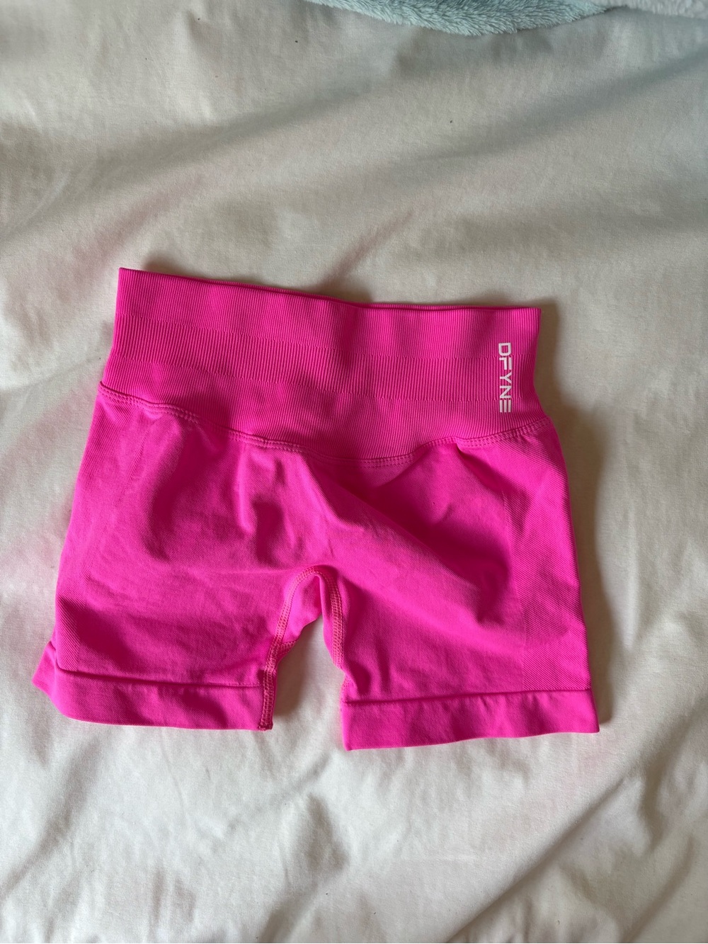 DFYNE Hot Pink IMPACT shorts